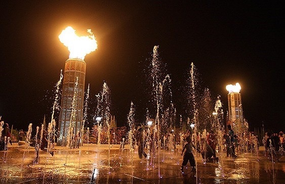 پارک آب و آتش؛ یکی از جاهای دیدنی تهران پارک آب و آتش؛ یکی از جاهای دیدنی تهران