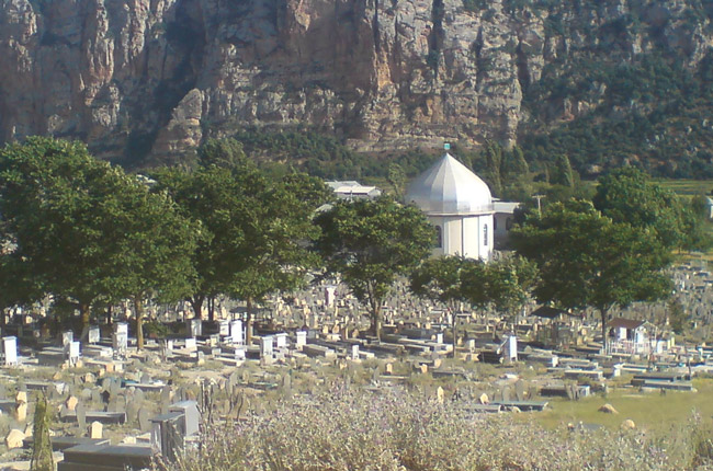 گورستان سفید چاه هزار جریب