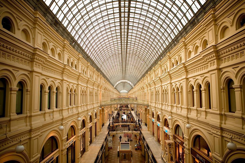 ساختمان GUM در مسکو روسیه از بهترین مراکز خرید جهان
