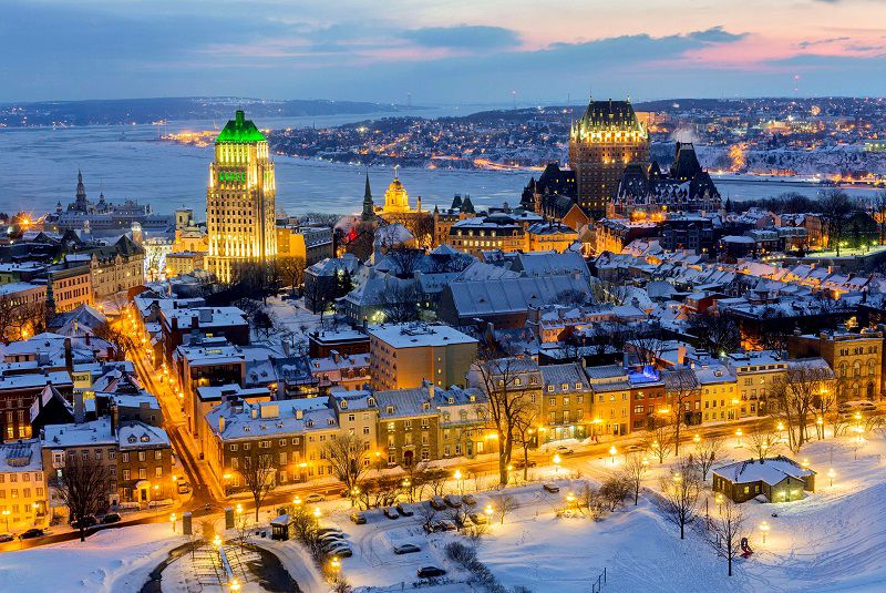 کبک در کانادا یکی از بهترین گزینه های گردشگری در زمستان