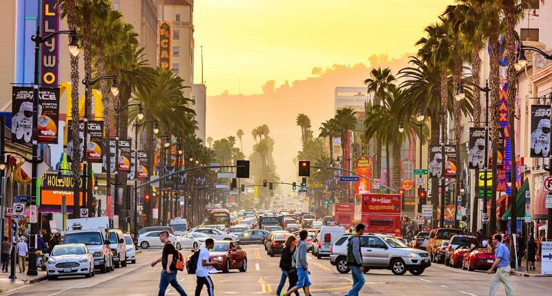 برخی لس آنجلس را خطرناک ترین شهرهای جهان از نظر وقوع بلایای طبیعی می دانند.