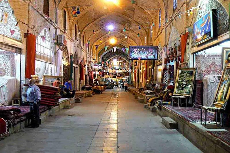 بازار قیصریه از بناهای اصلی میدان نقش جهان اصفهان