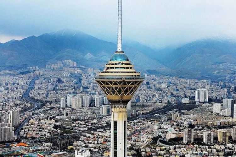 برج میلاد یکی از معروف ترین جاهای دیدنی تهران