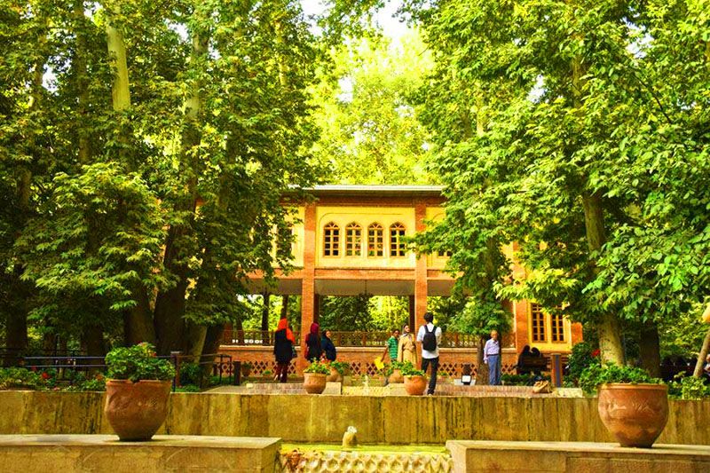 بوستان باغ ایرانی؛ از زیباترین دیدنی های تهران