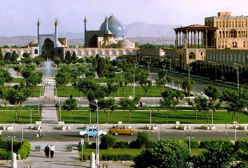 تحلیل فضای شهری میدان نقش جهان اصفهان