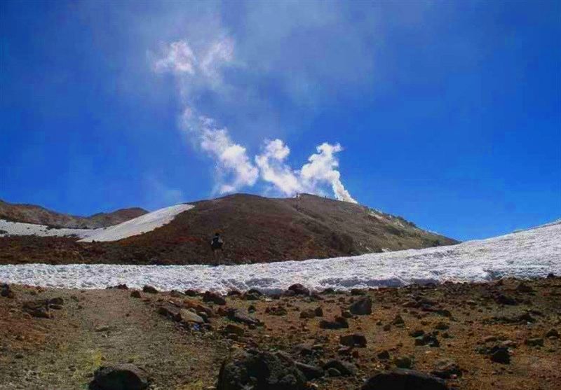نام بزمان در میان نام آتشفشان های ایران به چشم می خورد. نام بزمان در میان نام آتشفشان های ایران به چشم می خورد.