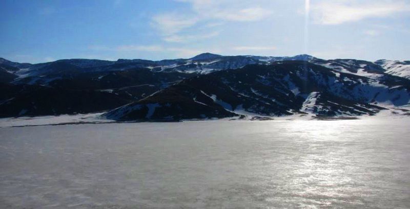 تفریحات زمستانی دریاچه نئور اردبیل