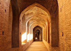 مسجد جامع اردستان استان اصفهان کجاست؟ +عکس هایی از معماری بی نظیرش